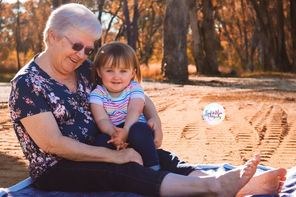 Bird & Moon Photography | 7 Short St, Inverell NSW 2360, Australia | Phone: 0408 127 112