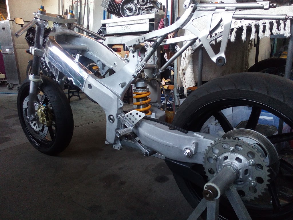 C&C Motorcycle Engineering | car repair | 2/25 Aylward Ave, Thomastown VIC 3074, Australia | 0394694774 OR +61 3 9469 4774