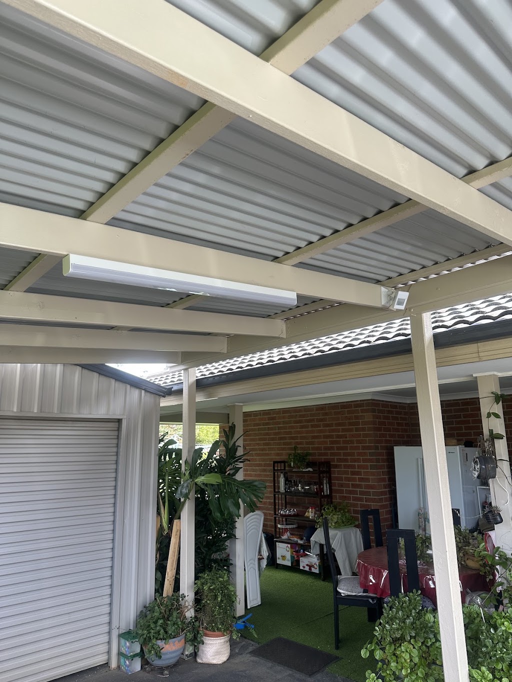 Merv’s Electrical | 127 Willandra Cct, Warragul VIC 3820, Australia | Phone: 0423 669 011