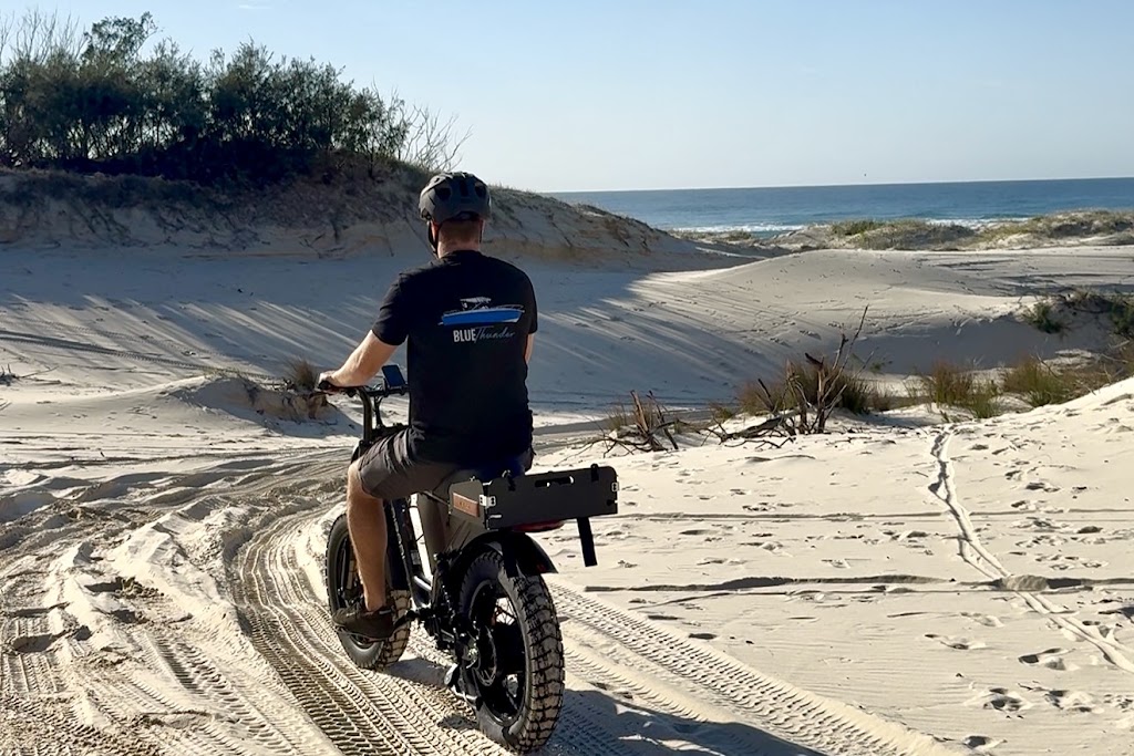 South Stradbroke Island Safaris | Tipplers Rd, South Stradbroke QLD 4216, Australia | Phone: 0499 210 021