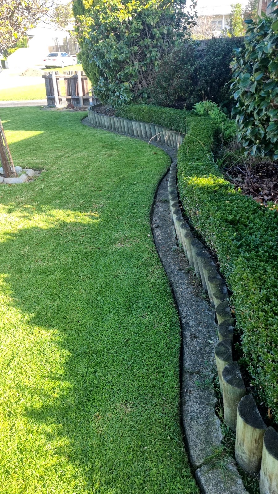 Harpers Mowing | 118 Eleven Mile Rd, Sarsfield VIC 3875, Australia | Phone: 0431 792 541