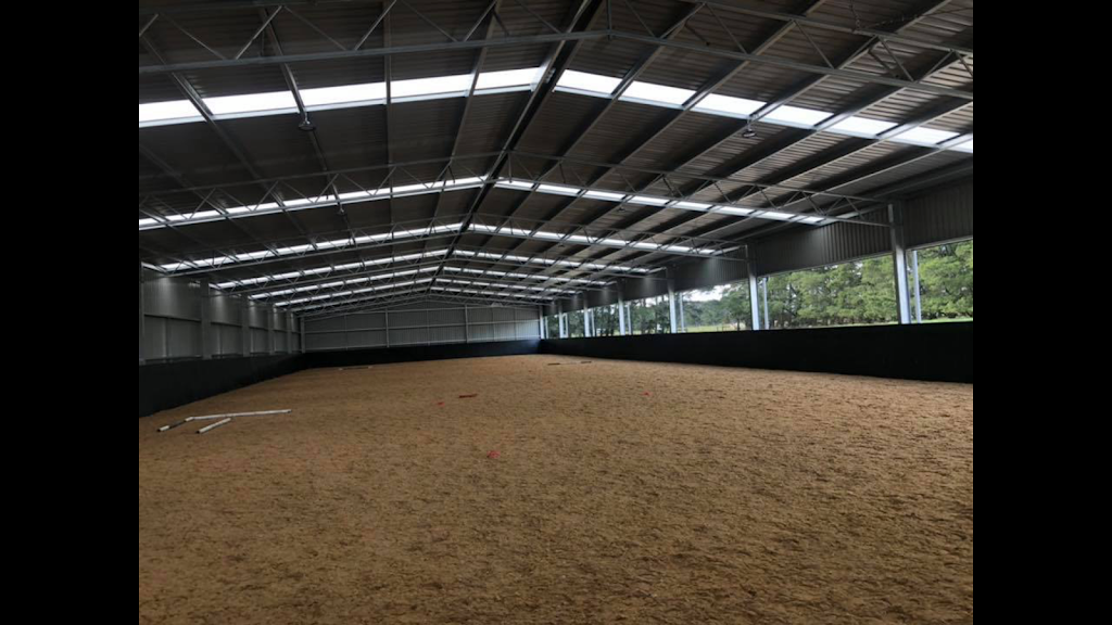Freedom and Motion Equine Park |  | 1956 A, Ballan-Meredith Rd, Mount Wallace VIC 3342, Australia | 0414650740 OR +61 414 650 740
