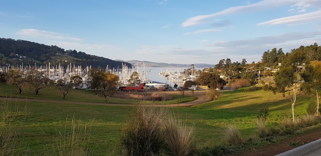 Oyster Cove Inn | lodging | 1 Ferry Rd, Kettering TAS 7155, Australia | 0362674446 OR +61 3 6267 4446