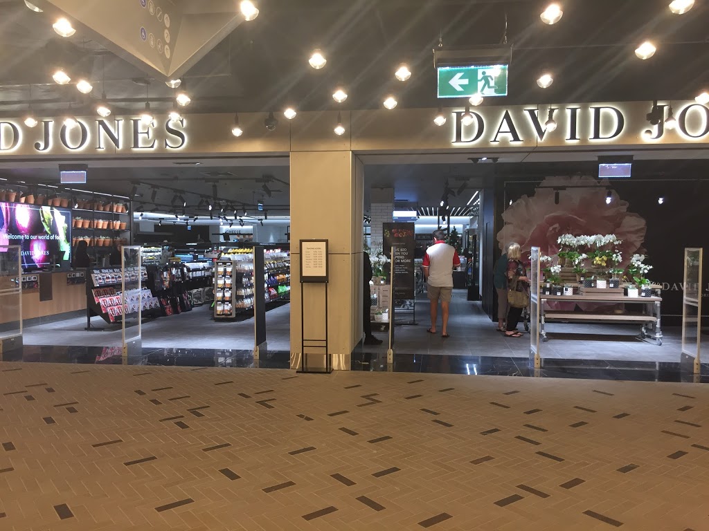 David Jones | department store | Wollongong Central Shopping Centre, 200 Crown St, Wollongong NSW 2500, Australia | 0242403800 OR +61 2 4240 3800