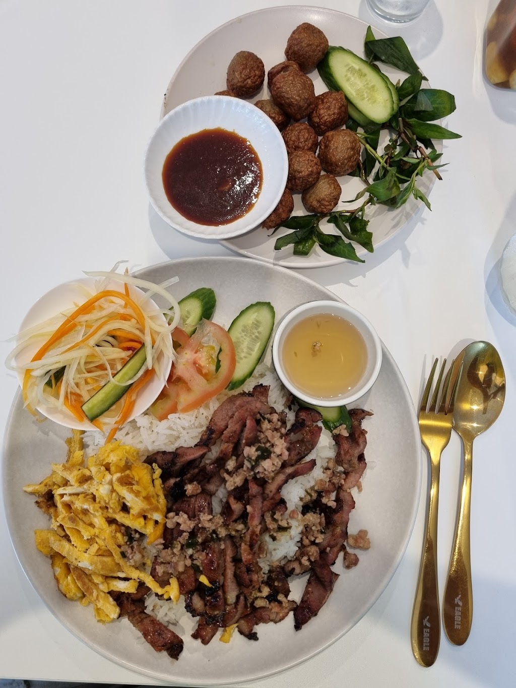 Cambodian street food | restaurant | 14/792 Heatherton Rd, Springvale South VIC 3172, Australia | 0395463375 OR +61 3 9546 3375