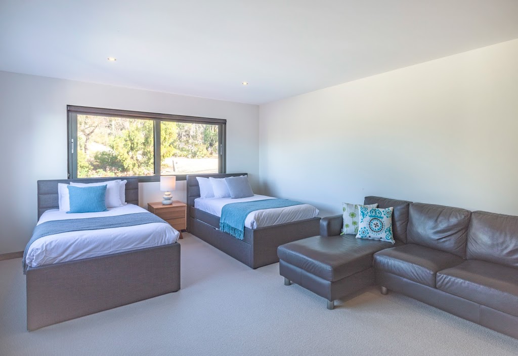 The Cove Bay of Fires | 13 Seaton Cove Road, Binalong Bay TAS 7216, Australia | Phone: 0474 025 708