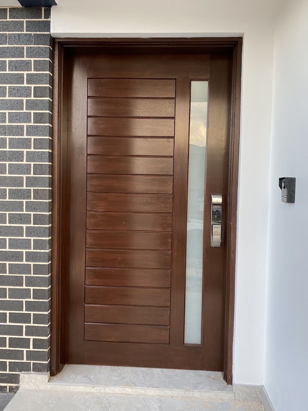 Ustad painting and decorating | 120 Northbourne Dr, Marsden Park NSW 2765, Australia | Phone: 0468 815 050
