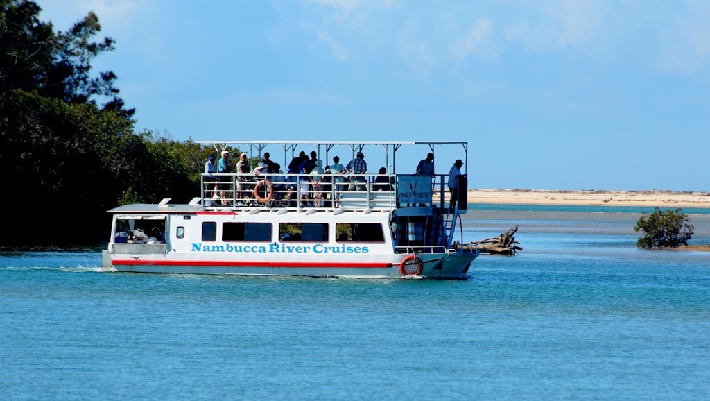 River Cruises & Houseboats Hire | 2111 Giinagay Way, Nambucca Heads NSW 2448, Australia | Phone: (02) 6569 4055