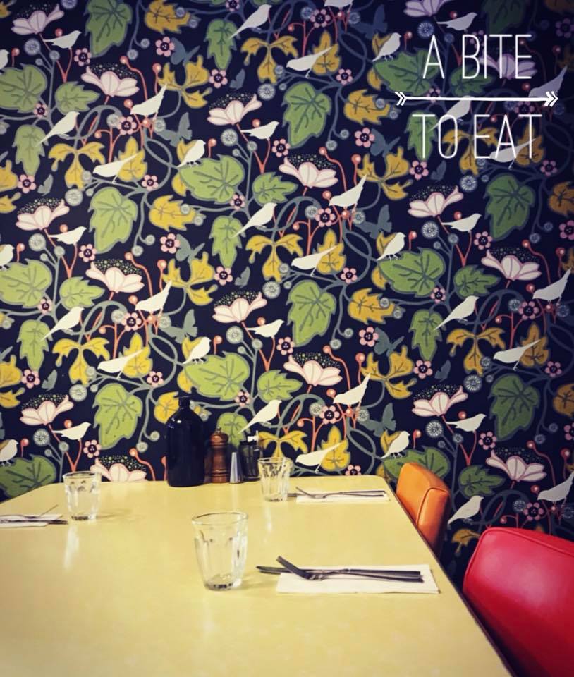 A Bite To Eat | restaurant | 8 Chifley Pl, Chifley ACT 2606, Australia | 0262603703 OR +61 2 6260 3703