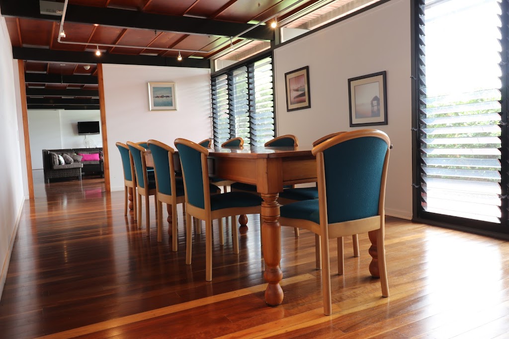 Julian Lodge | The Haven, 37 Haven Rd, Emu Park QLD 4710, Australia | Phone: 0438 507 917