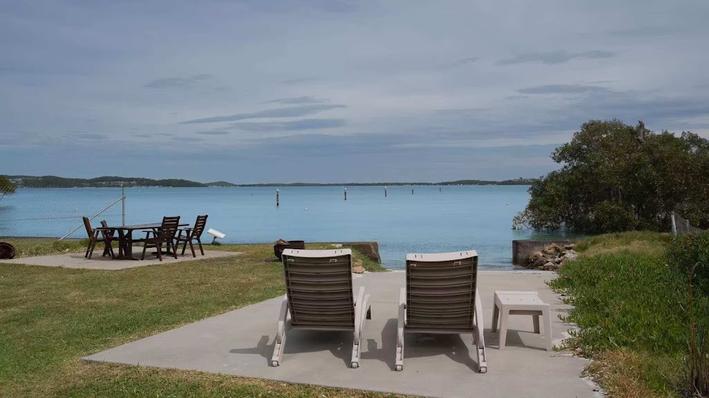 Port Stephens -- Pindimar Beach House | 66 Cambage St, Pindimar NSW 2324, Australia | Phone: 0481 111 011