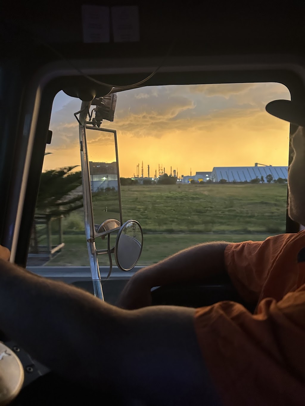 Branxton-Greta Watercartage | Sale St, Greta NSW 2334, Australia | Phone: 0484 526 826