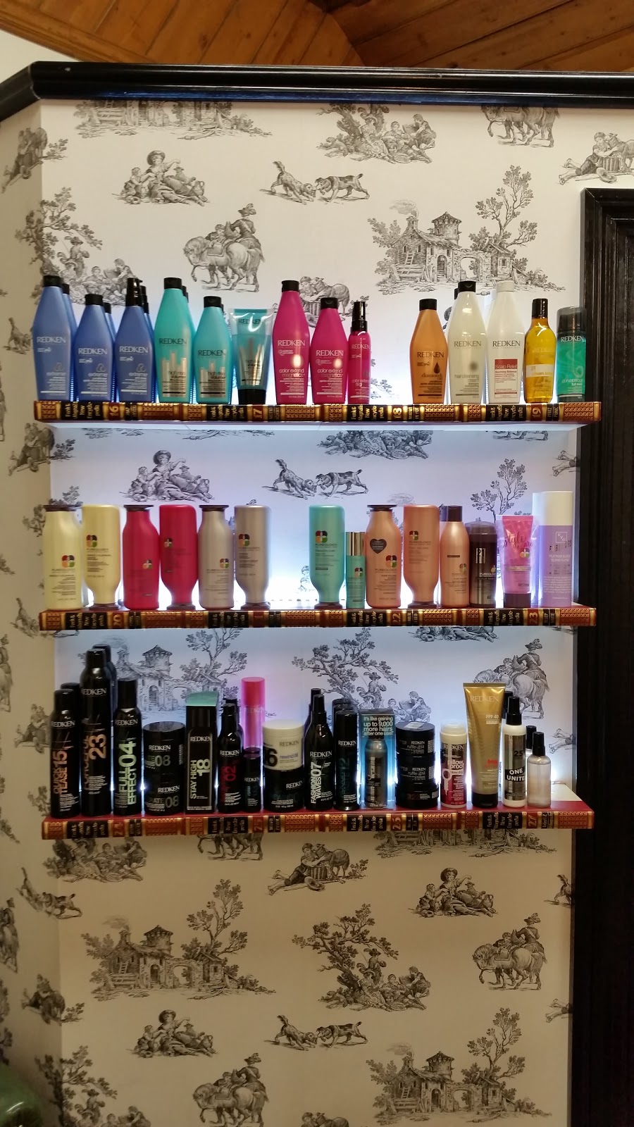 The Mini Hair Room | hair care | 1 Park St, Hyde Park SA 5061, Australia | 0431882684 OR +61 431 882 684