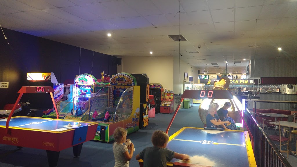 Noosa Tenpin and Laser Tag | bowling alley | 7/11 Bartlett Street, Noosaville QLD 4566, Australia | 0754498555 OR +61 7 5449 8555