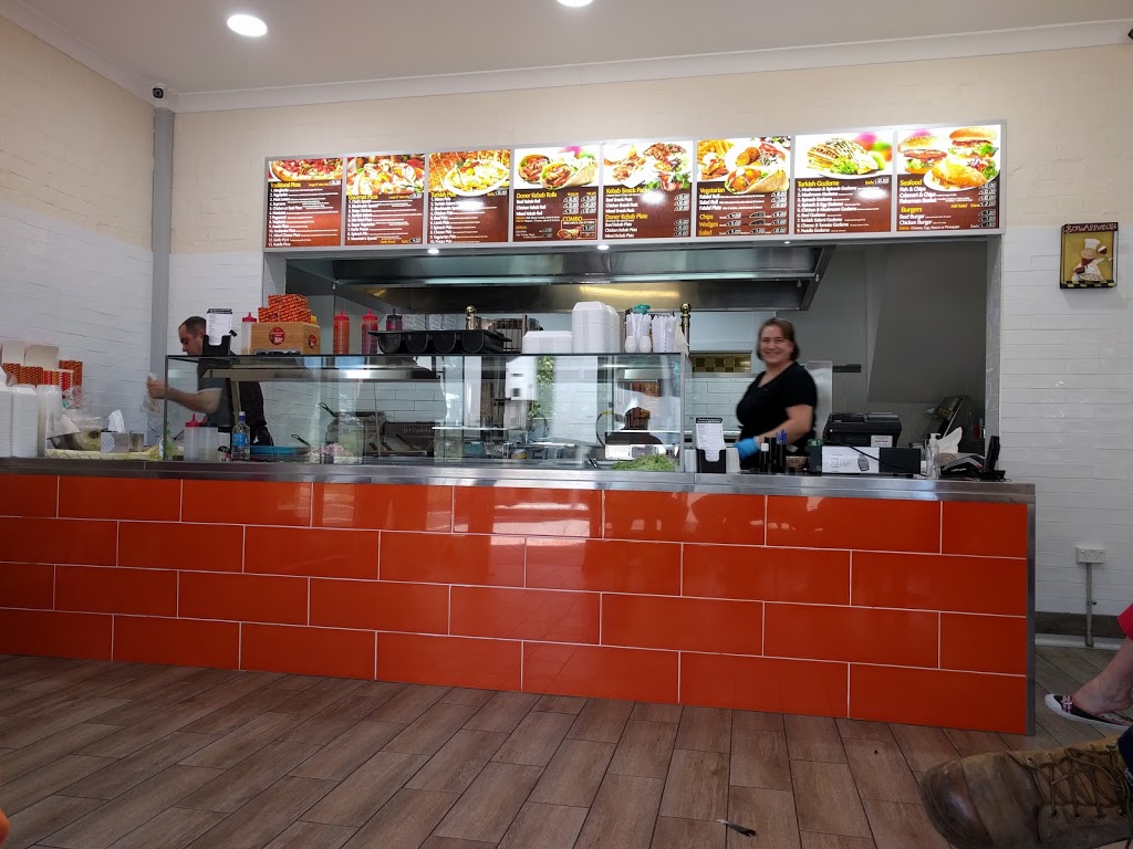 Blackheath Kebab House | restaurant | 247 Great Western Hwy, Blackheath NSW 2785, Australia | 0247877386 OR +61 2 4787 7386