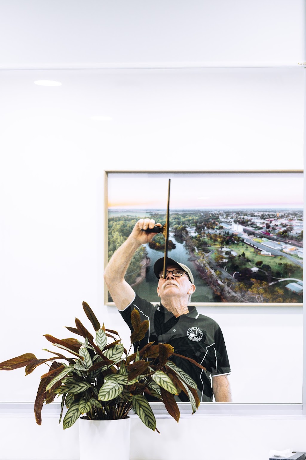 OShea Cleaning & Support Services | 2A George St, Swan Hill VIC 3585, Australia | Phone: (03) 5000 1705