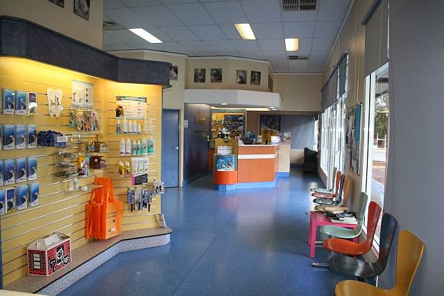 Vetwest Animal Hospitals Canning Vale | 5/888 Nicholson Rd, Canning Vale WA 6155, Australia | Phone: (08) 9404 1166