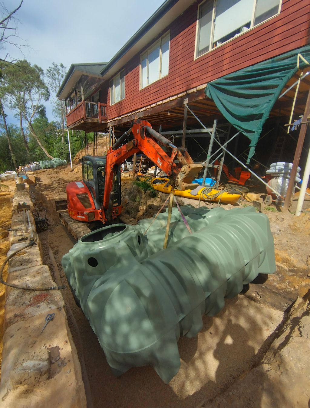 Cliff Hanger Plumbing | 3 Mangrove Rd, Narara NSW 2250, Australia | Phone: 0417 818 188