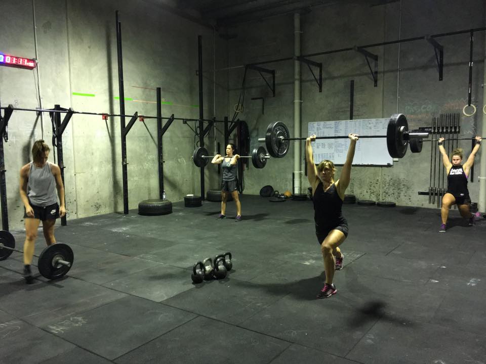 CrossFit Mad Skills | 7/176 Redland Bay Rd, Capalaba QLD 4157, Australia | Phone: 0409 687 782