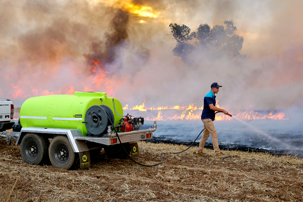 Bushfire Store | 18 Craftsman Cl, Beresfield NSW 2322, Australia | Phone: 1300 980 923