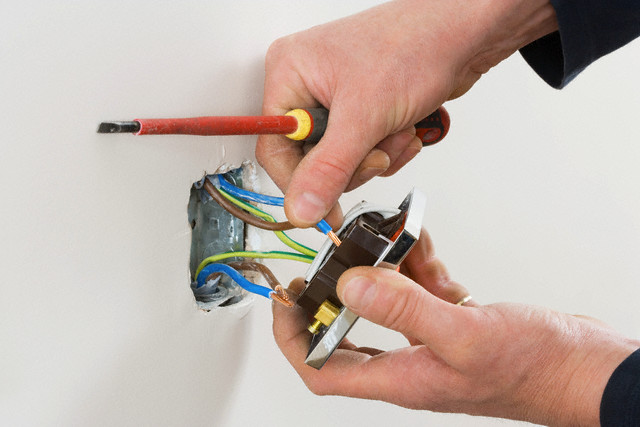 Starpoint Electrical Services | 16 Brian Morrison Dr, Albany Creek QLD 4035, Australia | Phone: 0415 733 848