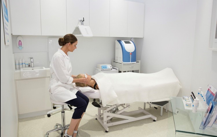Clear Skincare Clinic Miranda | hair care | Suite 1/94 Kiora Rd, Miranda NSW 2228, Australia | 0295261533 OR +61 2 9526 1533