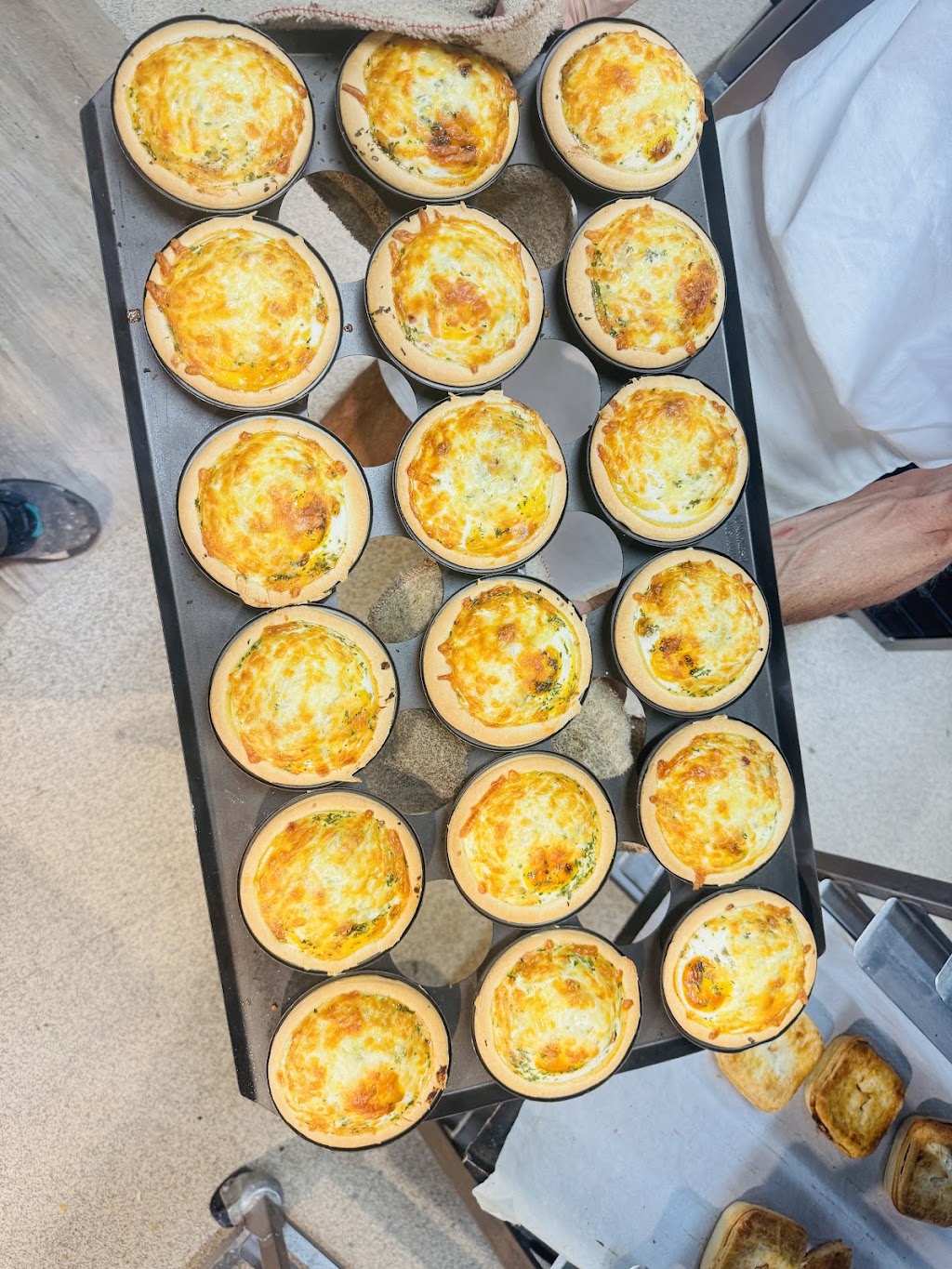 Daily Baked | 159 Belmore St, Yarrawonga VIC 3730, Australia | Phone: (03) 5744 3579