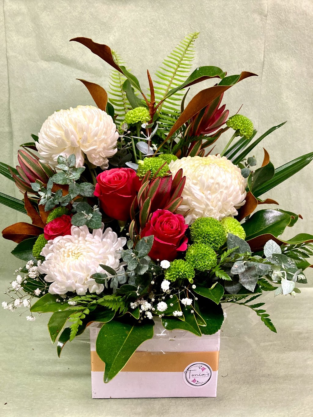 Tonia’s Fresh Flowers | 20 Balmain Dr, Berwick VIC 3806, Australia | Phone: 0411 815 398
