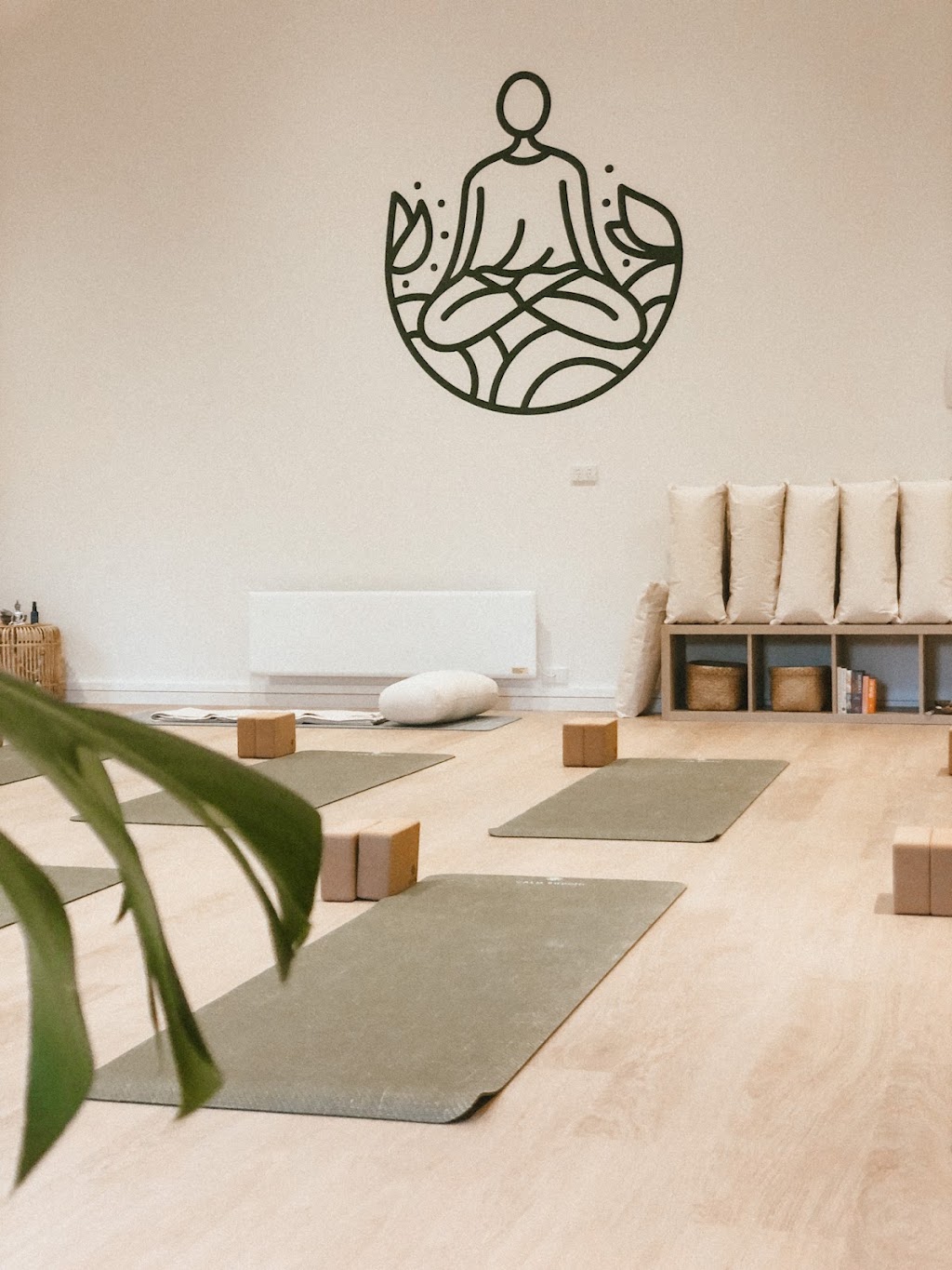 Native Yoga Studio | The barn, 29 Libra Ln, Torquay VIC 3228, Australia | Phone: 0410 535 867