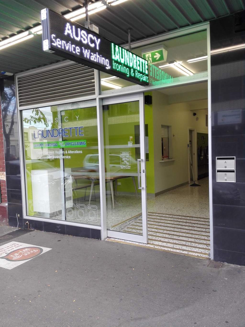 Auscy Laundrette | 152 Scotchmer St, Fitzroy North VIC 3068, Australia | Phone: (03) 9481 8643