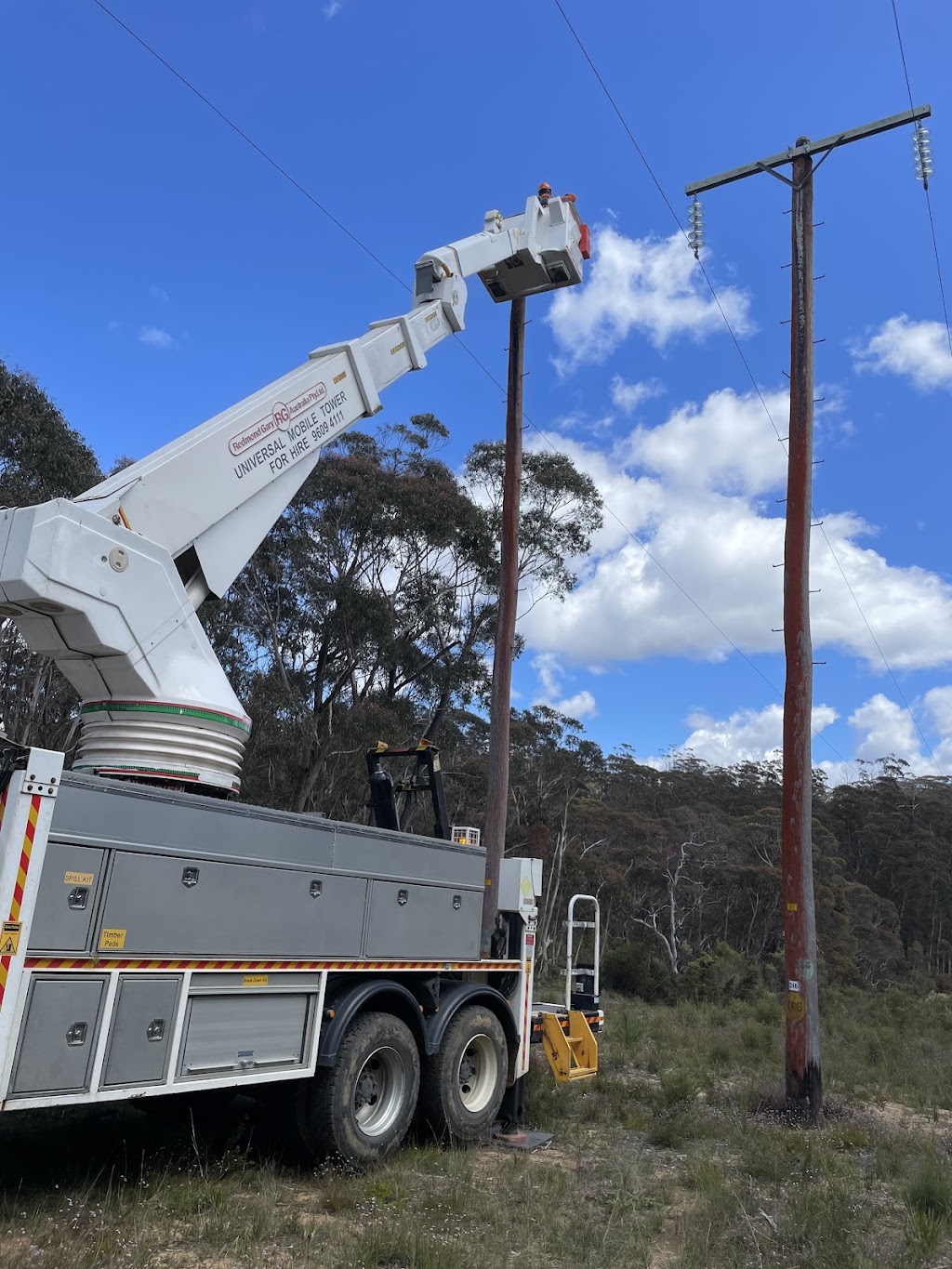 All Star Tower Hire | 21 May Ave, Rossmore NSW 2557, Australia | Phone: 0451 300 872