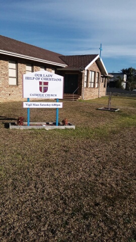 Mary Help of Christians Church | church | 4 Silvermere St, Culburra Beach NSW 2540, Australia | 0244231712 OR +61 2 4423 1712