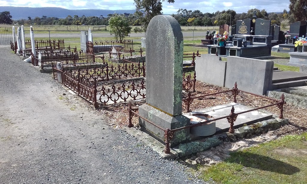 Yan Yean Cemetery Chapel | Plenty Road, Whittlesea VIC 3757, Australia | Phone: (03) 9716 2619