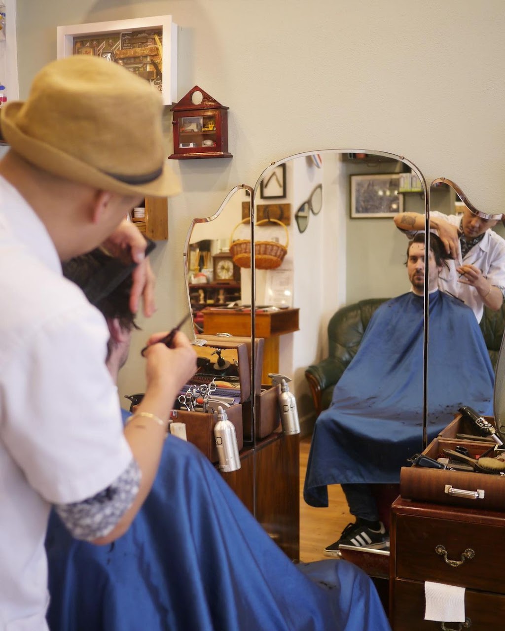 Le Barbier dElwood | hair care | 19A Ormond Rd, Elwood VIC 3184, Australia | 0411333023 OR +61 411 333 023
