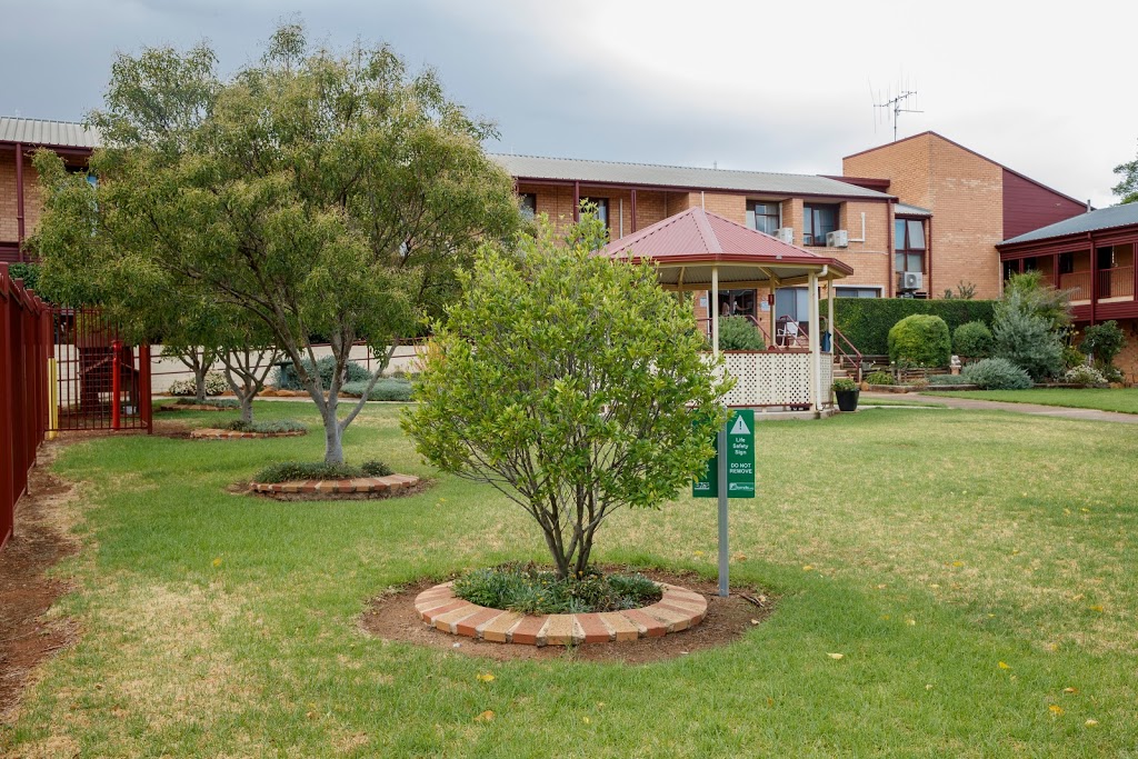 Rosedurnate Aged Care Centre | 46 Orange St, Parkes NSW 2870, Australia | Phone: (02) 6862 2300