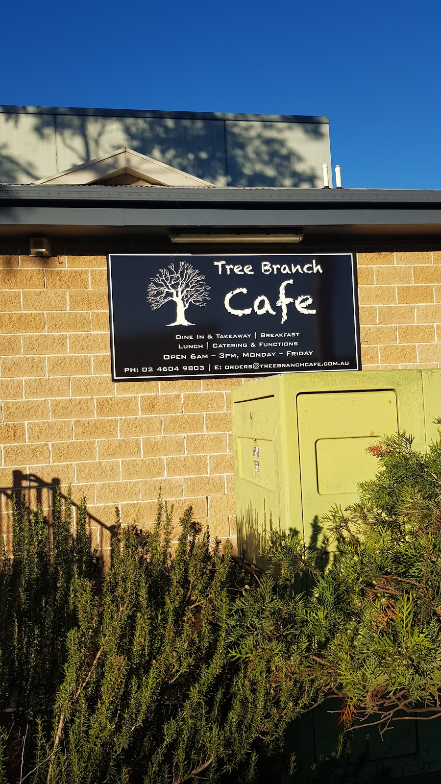 Tree Branch Cafe. | cafe | 12/38 Exchange Parade, Narellan NSW 2567, Australia | 0246049803 OR +61 2 4604 9803