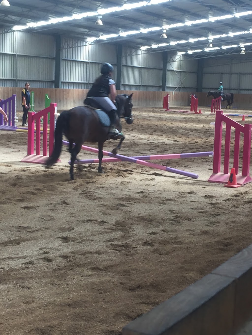 Melbourne Indoor Equestrian Centre | Macs Road, Kinglake West Melbourne VIC 3757, Australia | Phone: 0400 874 118