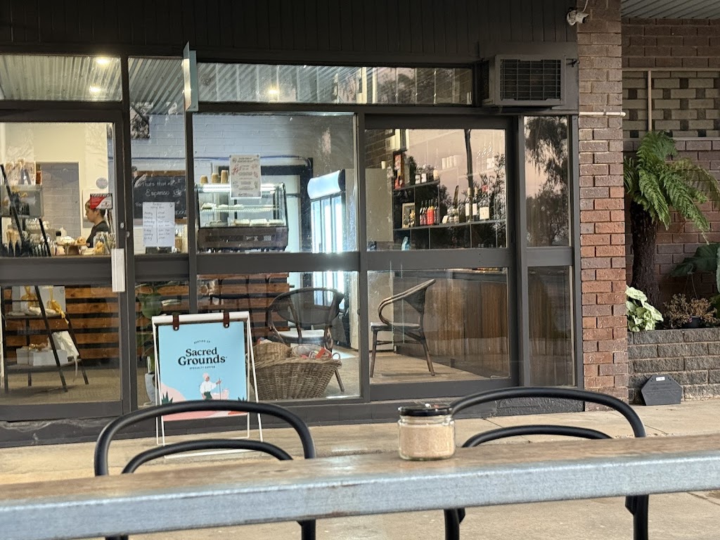 The Wallenjoe Hotel | 67/69 Midland Hwy, Stanhope VIC 3623, Australia | Phone: (03) 5857 2293