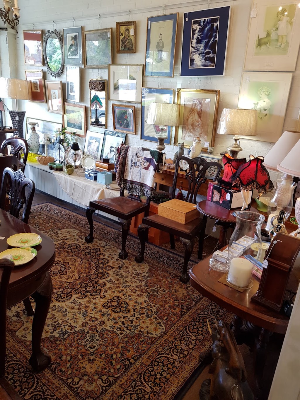 The Old Bank Bazaar | home goods store | 5 Station St, Wentworth Falls NSW 2782, Australia | 0247574888 OR +61 2 4757 4888