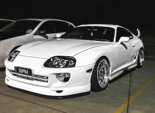 The Midnight Cruisers AU | Surfers Paradise Blvd, Surfers Paradise QLD 4217, Australia | Phone: 0409 388 018