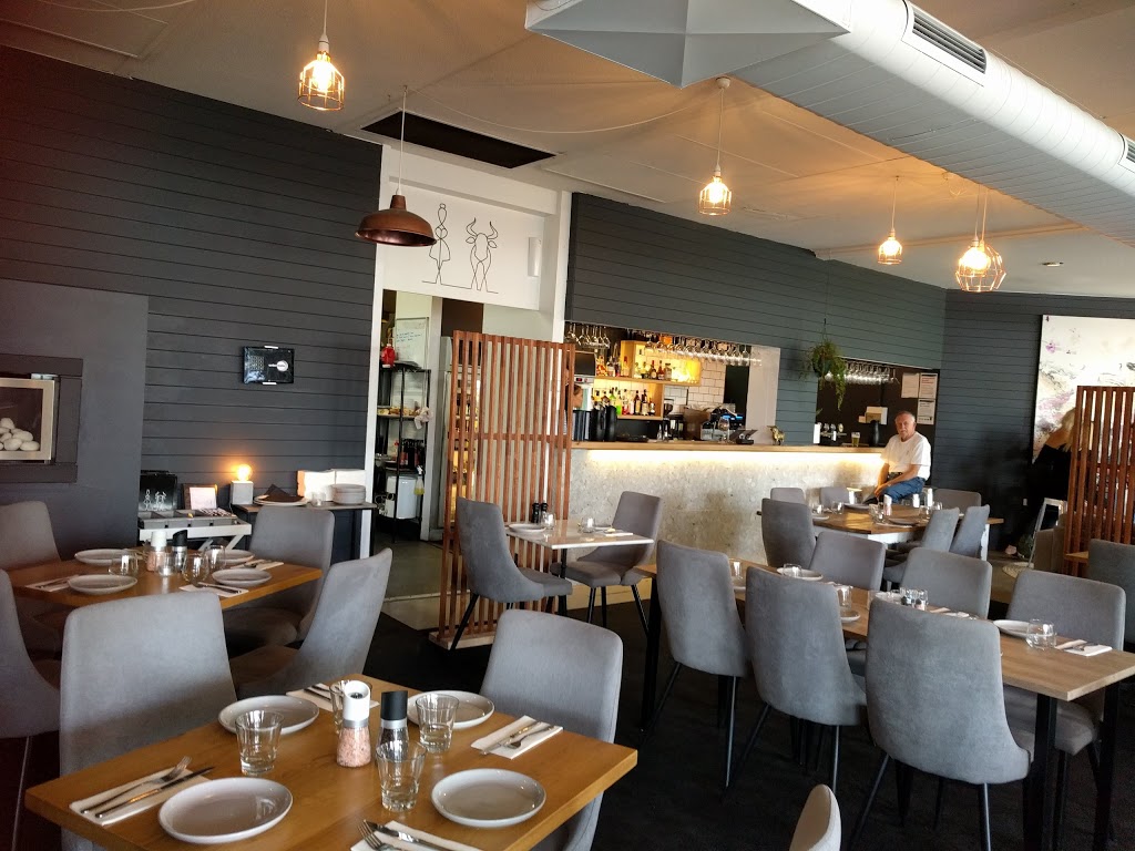 The Girl and Bull | restaurant | 34 Mount Eliza Way, Mount Eliza VIC 3930, Australia | 0397870200 OR +61 3 9787 0200