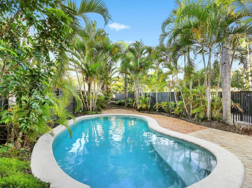 Unit 4 Weyba Lodge Noosa | 4/4 Peza Ct, Noosa Heads QLD 4567, Australia | Phone: 0438 789 779