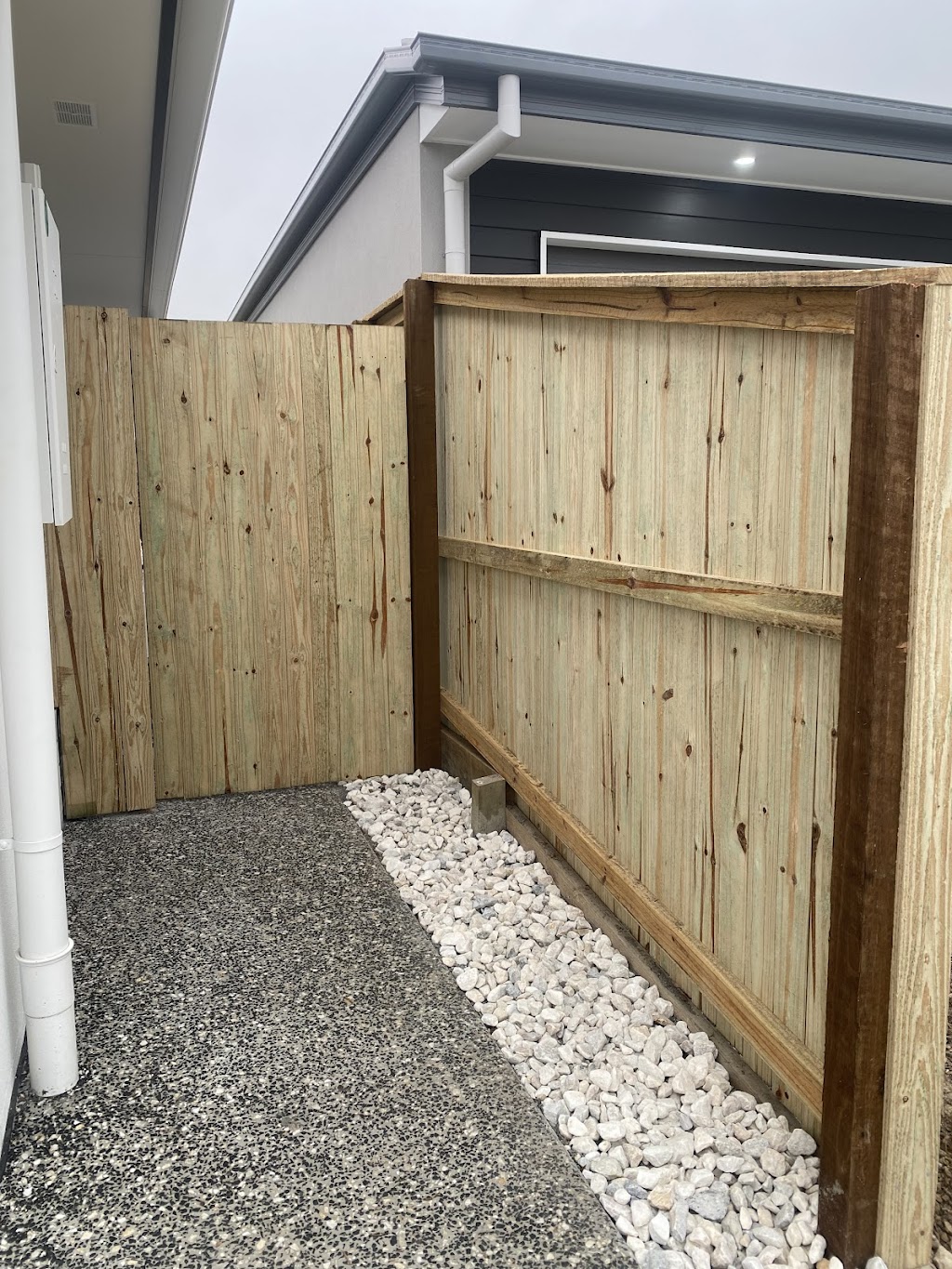 Primary Fencing & Landscaping | 20 Mundaring Wy, Spring Mountain QLD 4300, Australia | Phone: 0414 080 013