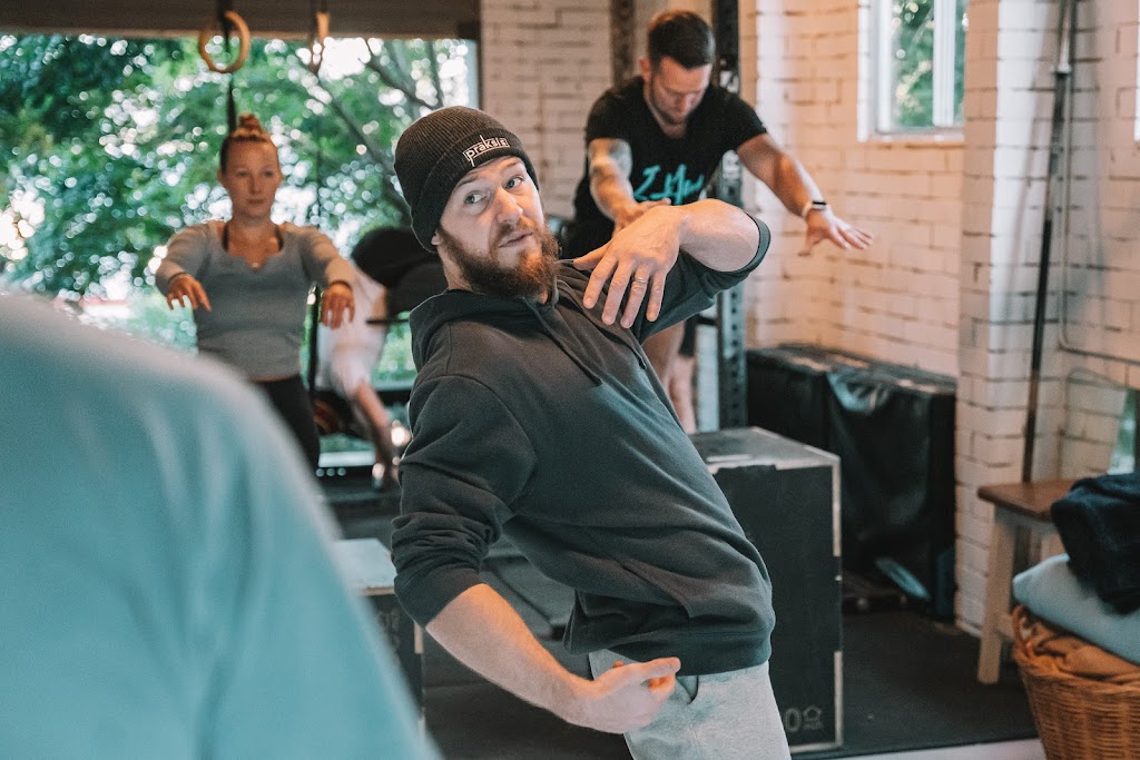 Meditative Monkey | 4 Pindari Terrace, Green Point NSW 2251, Australia | Phone: 0492 905 725