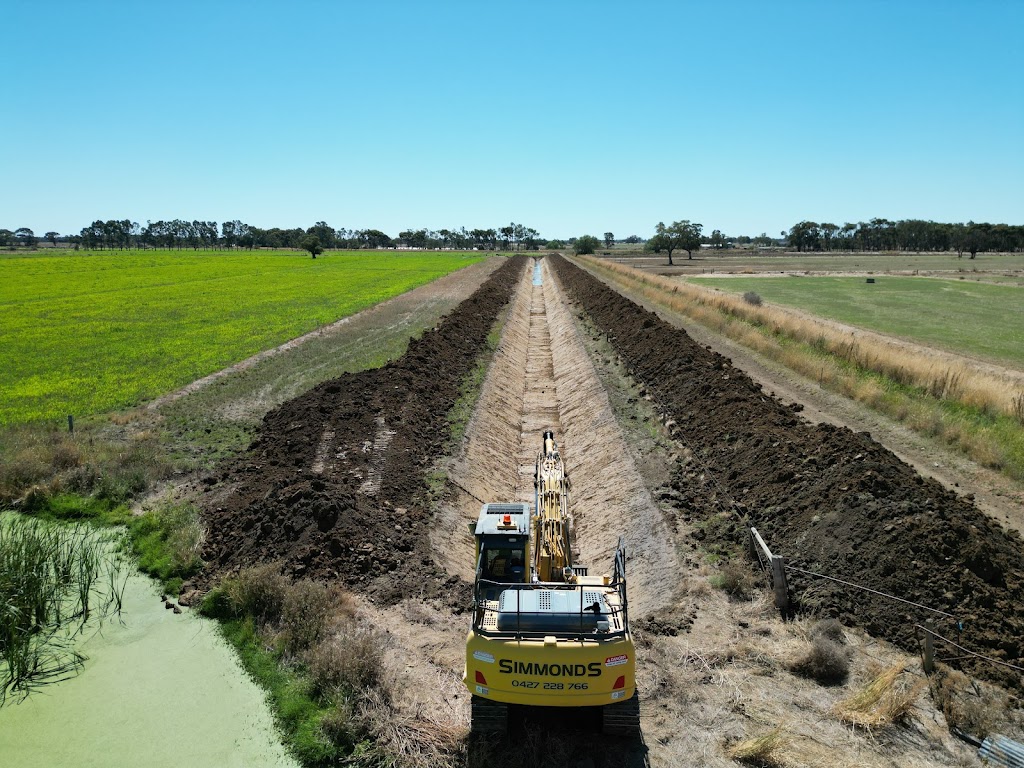 Simmonds Excavations | 33 Barr Park Rd, Cohuna VIC 3568, Australia | Phone: 0427 228 766