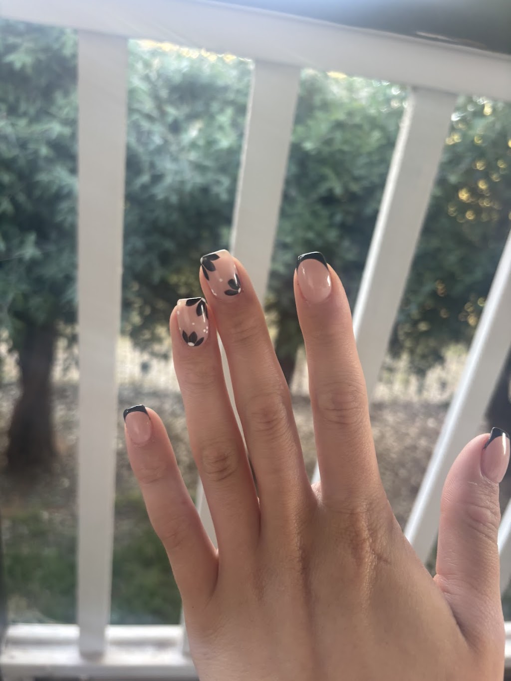 Venus Nails Silverdale | Shop 16, 2316/2320 Silverdale Rd, Silverdale NSW 2752, Australia | Phone: 0466 272 777