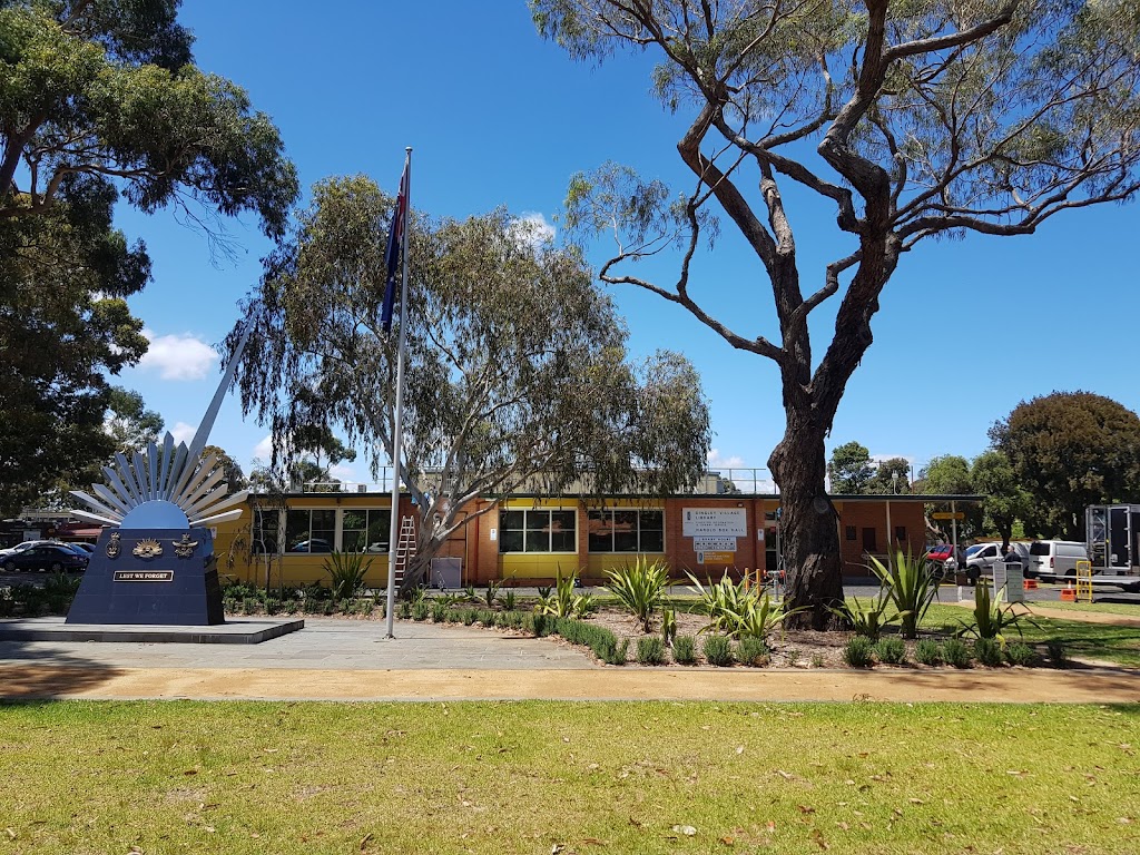 Dingley Village Library | library | 31C Marcus Rd, Dingley Village VIC 3172, Australia | 1300135668 OR +61 1300 135 668