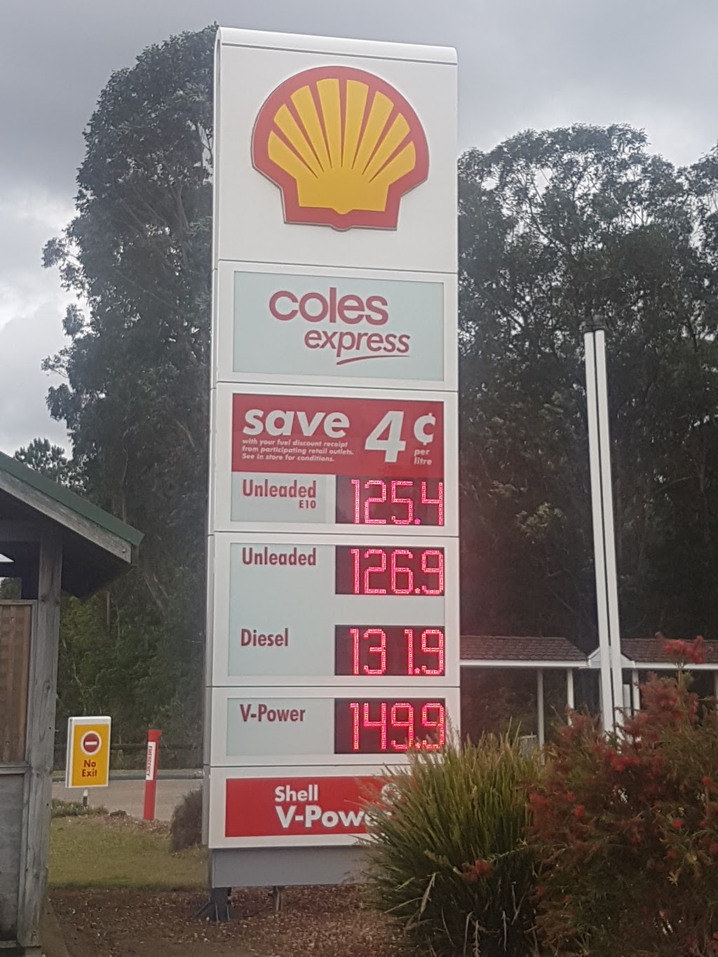 Coles Express | gas station | 42 Bulahdelah Way, Bulahdelah NSW 2423, Australia | 0249974558 OR +61 2 4997 4558