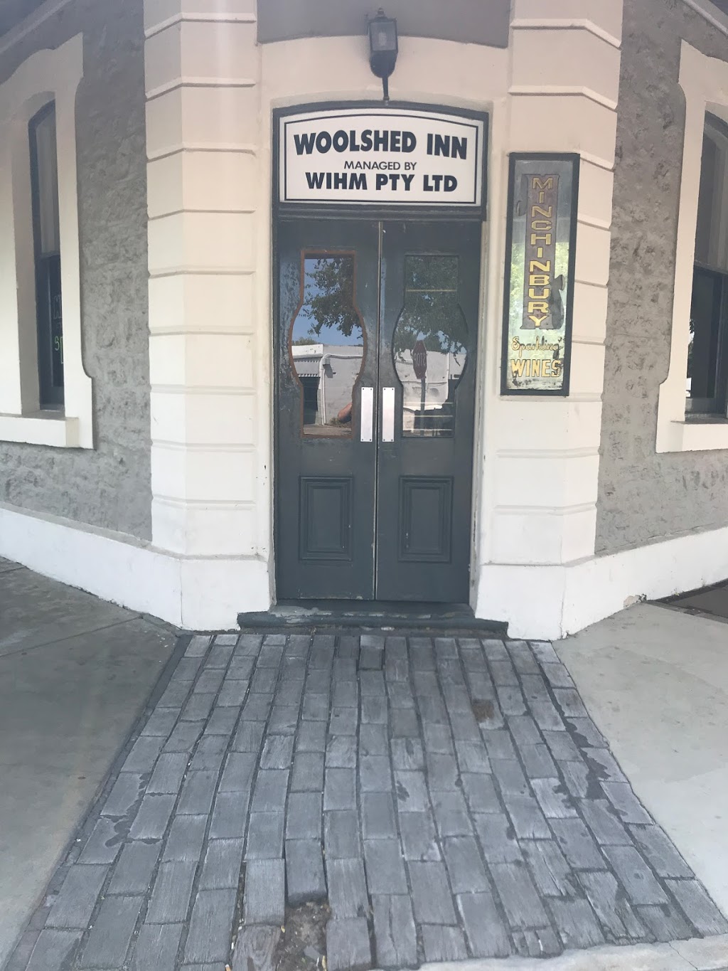 Woolshed Inn | store | 101 Woolshed St, Bordertown SA 5268, Australia | 0887520347 OR +61 8 8752 0347
