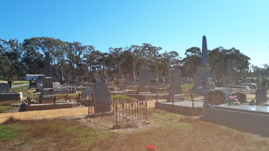 Harcourt Cemetery | cemetery | Unnamed Road, Harcourt VIC 3453, Australia